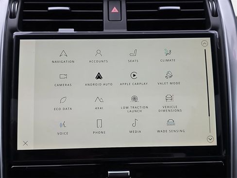 New 2026 Land Rover Discovery Limited Edition image 21