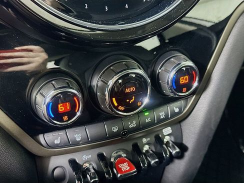 Used 2022 MINI Cooper Countryman S w/ Premium Package image 26