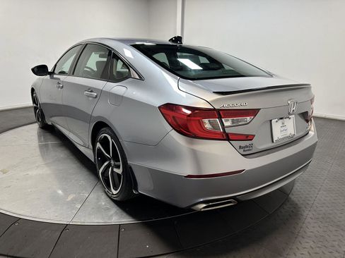 Certified 2022 Honda Accord Sport Special Edition image 9