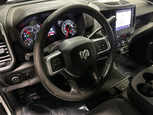 Used 2022 RAM 2500 Big Horn AWD/4WD image 9