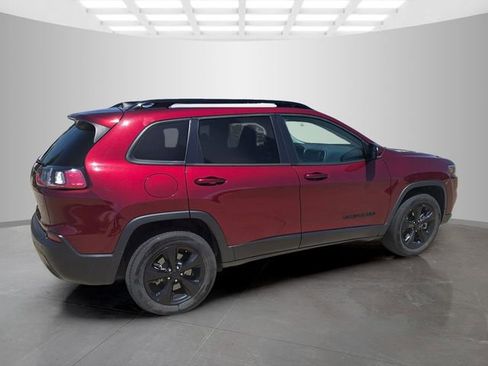 Used 2019 Jeep Cherokee Latitude Plus AWD/4WD image 9