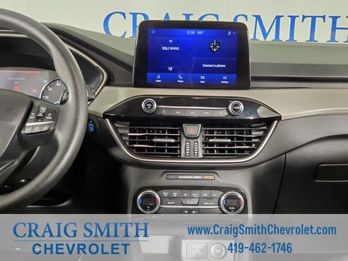 Used 2021 Ford Escape SE image 23