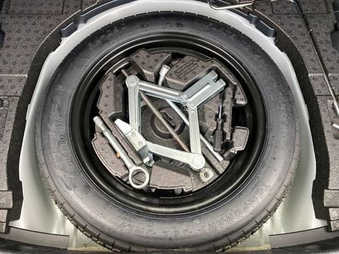 Certified 2024 Subaru Crosstrek 2.0i Premium image 30