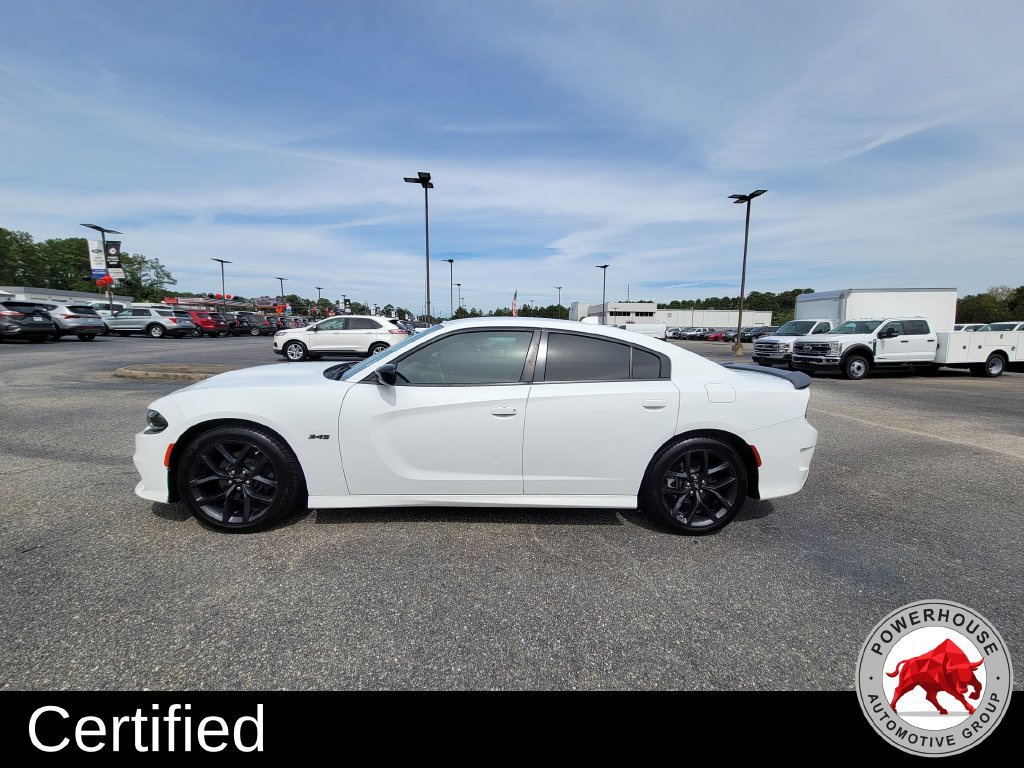 Used 2023 Dodge Charger R/T w/ Blacktop Package RWD image 3