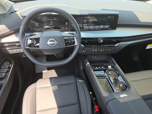 New 2025 Nissan Murano SL w/ Cargo Package image 3