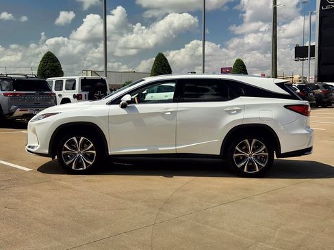 Certified 2022 Lexus RX 350L FWD w/ Premium Package image 4