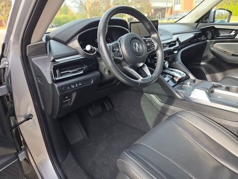 Used 2023 Acura MDX SH-AWD w/ Technology Package image 23