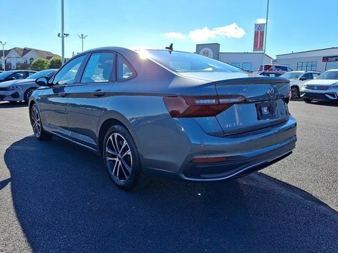 Certified 2023 Volkswagen Jetta Sport image 4
