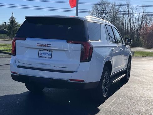 New 2026 GMC Yukon Elevation image 7