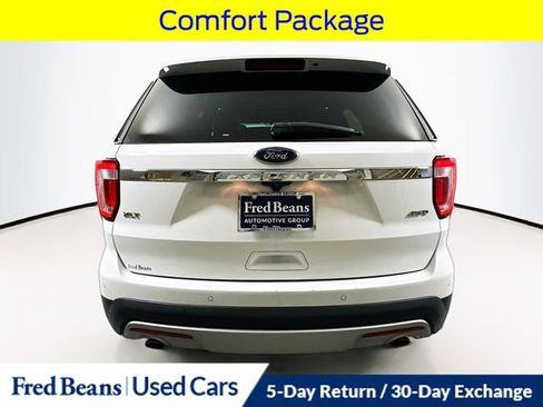 Certified 2017 Ford Explorer XLT w/ Equipment Group 202A image 8