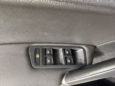 Used 2019 Volkswagen Golf Alltrack image 19