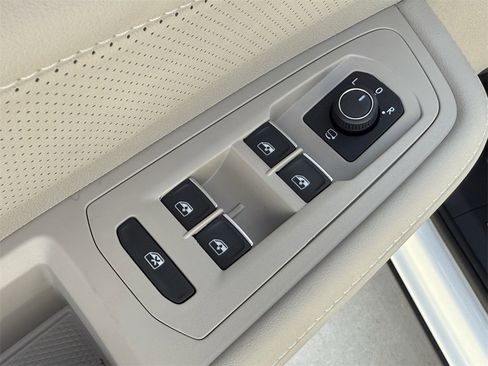 New 2026 Volkswagen Atlas SEL Premium R-Line image 11