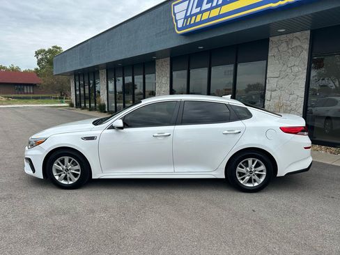 Used 2019 Kia Optima LX FWD image 4