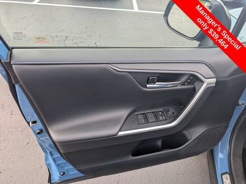 Used 2023 Toyota RAV4 XSE AWD/4WD image 15