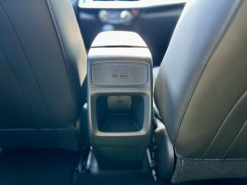 New 2025 Chevrolet Trax LT w/ Driver Confidence Package image 33