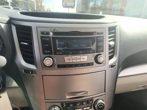 Used 2013 Subaru Outback 2.5i Premium image 16