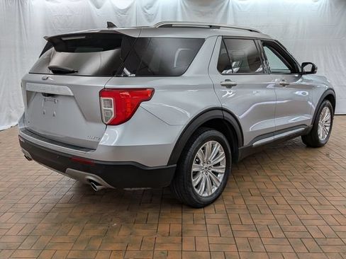 Certified 2022 Ford Explorer Limited w/ Equipment Group 301A AWD/4WD image 7