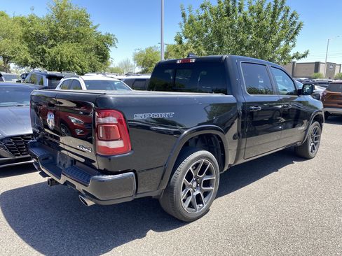 Used 2021 RAM 1500 Laramie AWD/4WD image 2