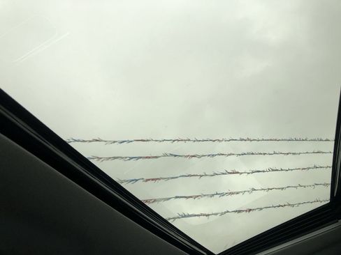 Used 2024 GMC Sierra 1500 SLT w/ SLT Premium Plus Package image 24