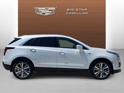 Used 2022 Cadillac XT5 Premium Luxury w/ Platinum Package AWD/4WD image 6