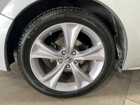 Used 2012 Honda Accord EX-L image 9