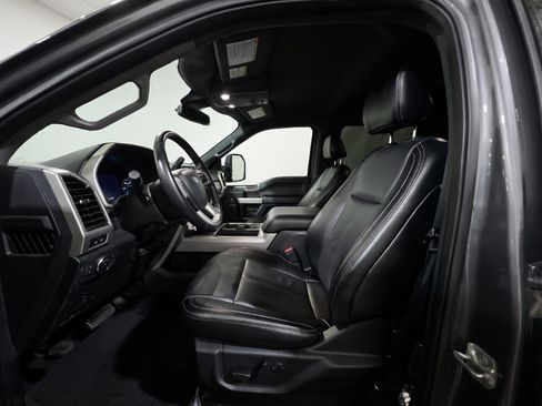 Used 2021 Ford F350 Lariat w/ Lariat Value Package AWD/4WD image 16