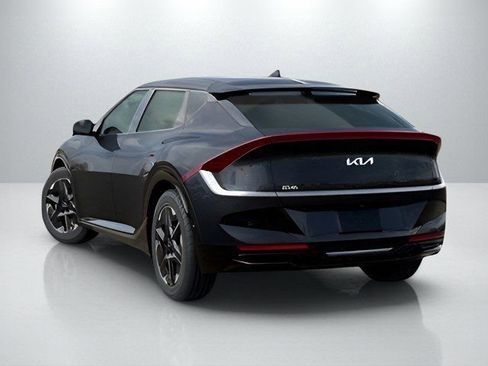 New 2025 Kia EV6 Wind image 4