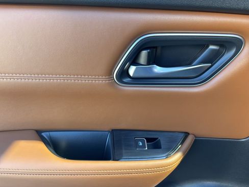 Used 2024 Nissan Rogue Platinum w/ Platinum Premium Package image 27