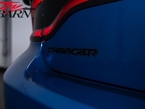 Used 2022 Dodge Charger Scat Pack RWD image 11