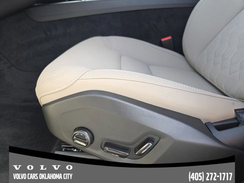 Used 2026 Volvo XC60 B5 Plus w/ Protection Package Premier AWD/4WD image 23