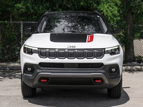 Used 2022 Jeep Compass Trailhawk w/ Trailhawk Elite Group AWD/4WD image 10