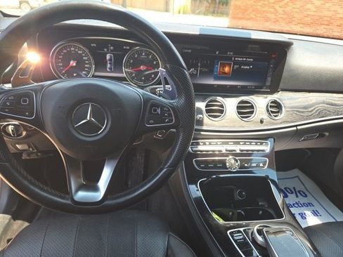 Used 2017 Mercedes-Benz E 300 image 13