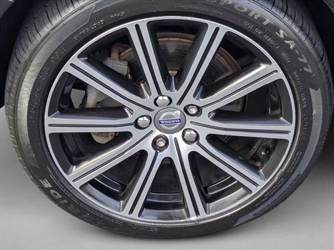 Used 2017 Volvo S60 T5 Inscription FWD image 23
