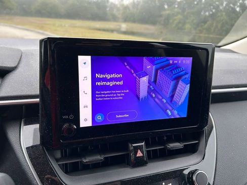 Used 2023 Toyota Corolla LE image 23