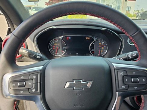 Used 2022 Chevrolet Blazer RS w/ Enhanced Convenience Package image 28