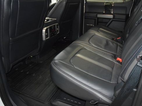 Used 2022 Ford F450 Platinum w/ FX4 Off-Road Package image 47