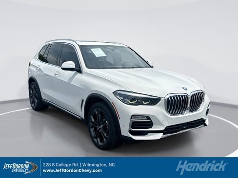 Used 2019 BMW X5 xDrive40i AWD/4WD image 1