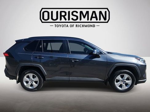 Certified 2020 Toyota RAV4 XLE FWD image 5