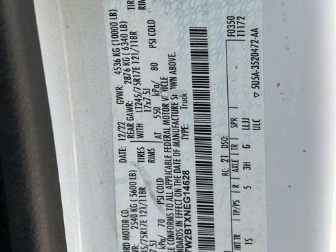 Used 2022 Ford F250 XL w/ Power Equipment Group image 29