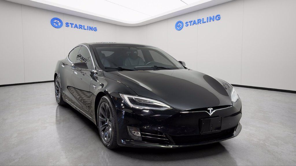 Used 2020 Tesla Model S Long Range AWD/4WD image 15