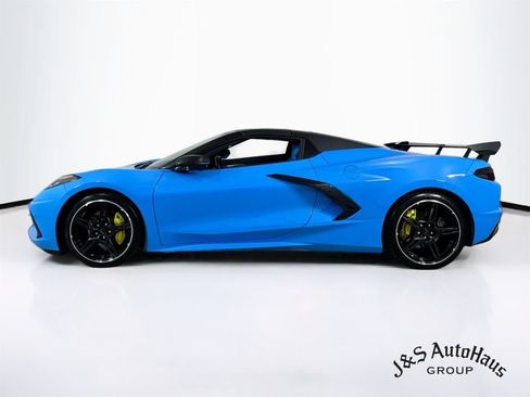 Used 2022 Chevrolet Corvette Stingray Premium Conv w/ 3LT RWD image 4