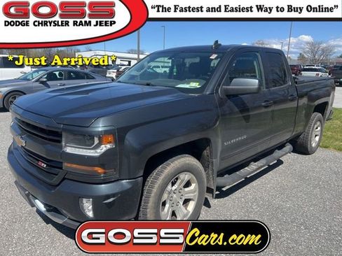 Used 2018 Chevrolet Silverado 1500 LT w/ All Star Edition AWD/4WD image 1