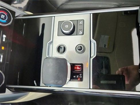 Used 2023 Land Rover Range Rover Long Wheelbase Autobiography image 48