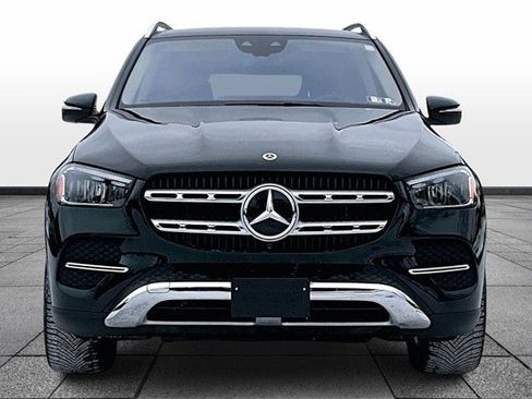 Certified 2024 Mercedes-Benz GLE 450 4MATIC image 2