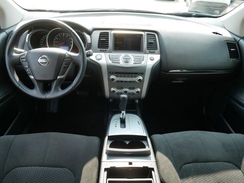 Used 2014 Nissan Murano SV AWD/4WD image 10