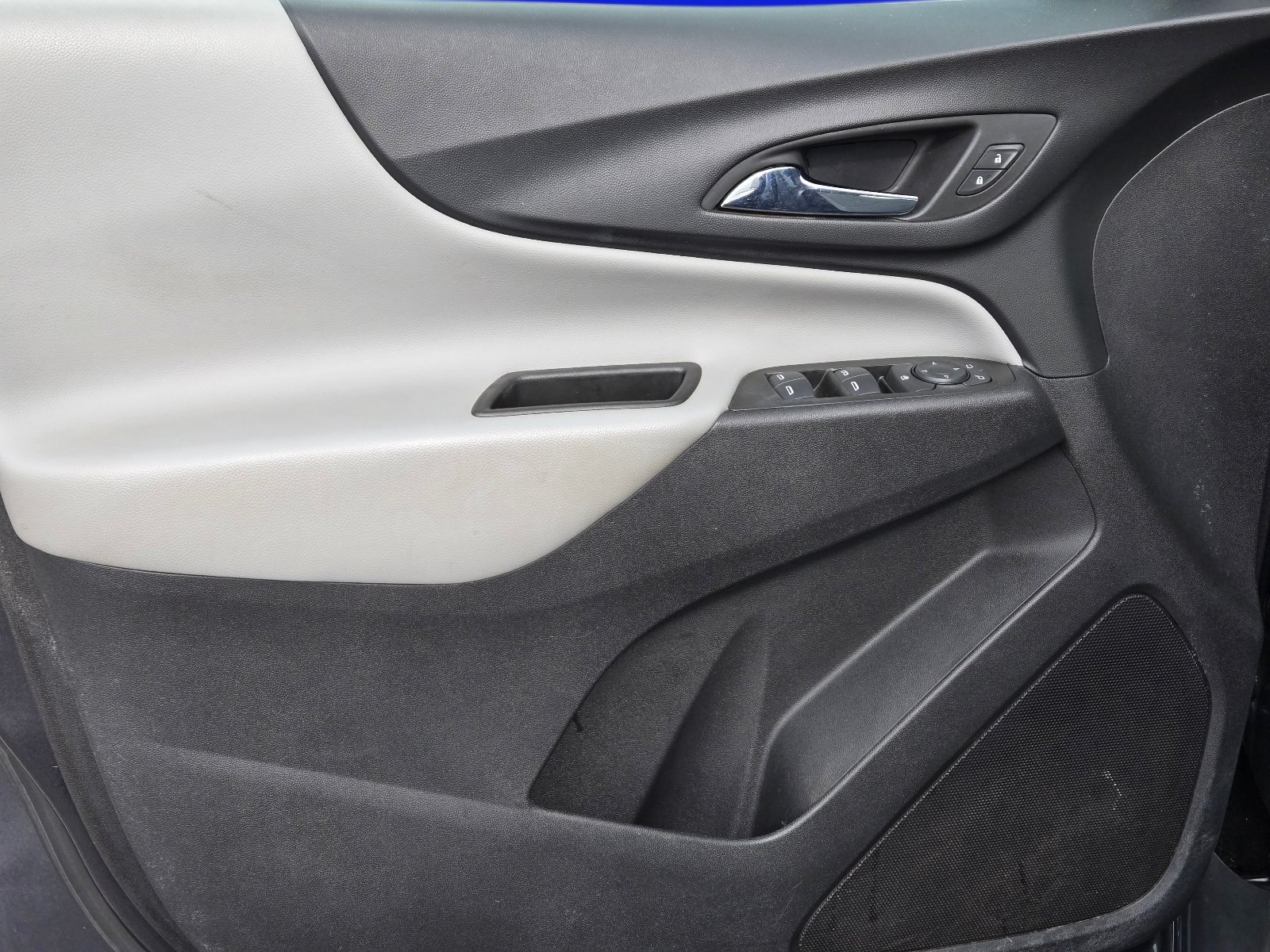 Used 2022 Chevrolet Equinox LS FWD image 13