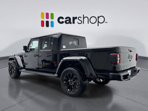 Used 2022 Jeep Gladiator Overland image 3