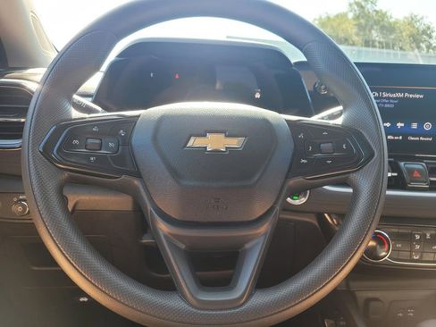 Used 2026 Chevrolet TrailBlazer LT AWD/4WD image 25