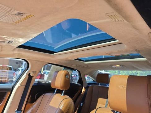 Used 2015 Jaguar XJ L Portfolio RWD image 36