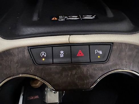 Used 2023 GMC Acadia Denali AWD/4WD image 78